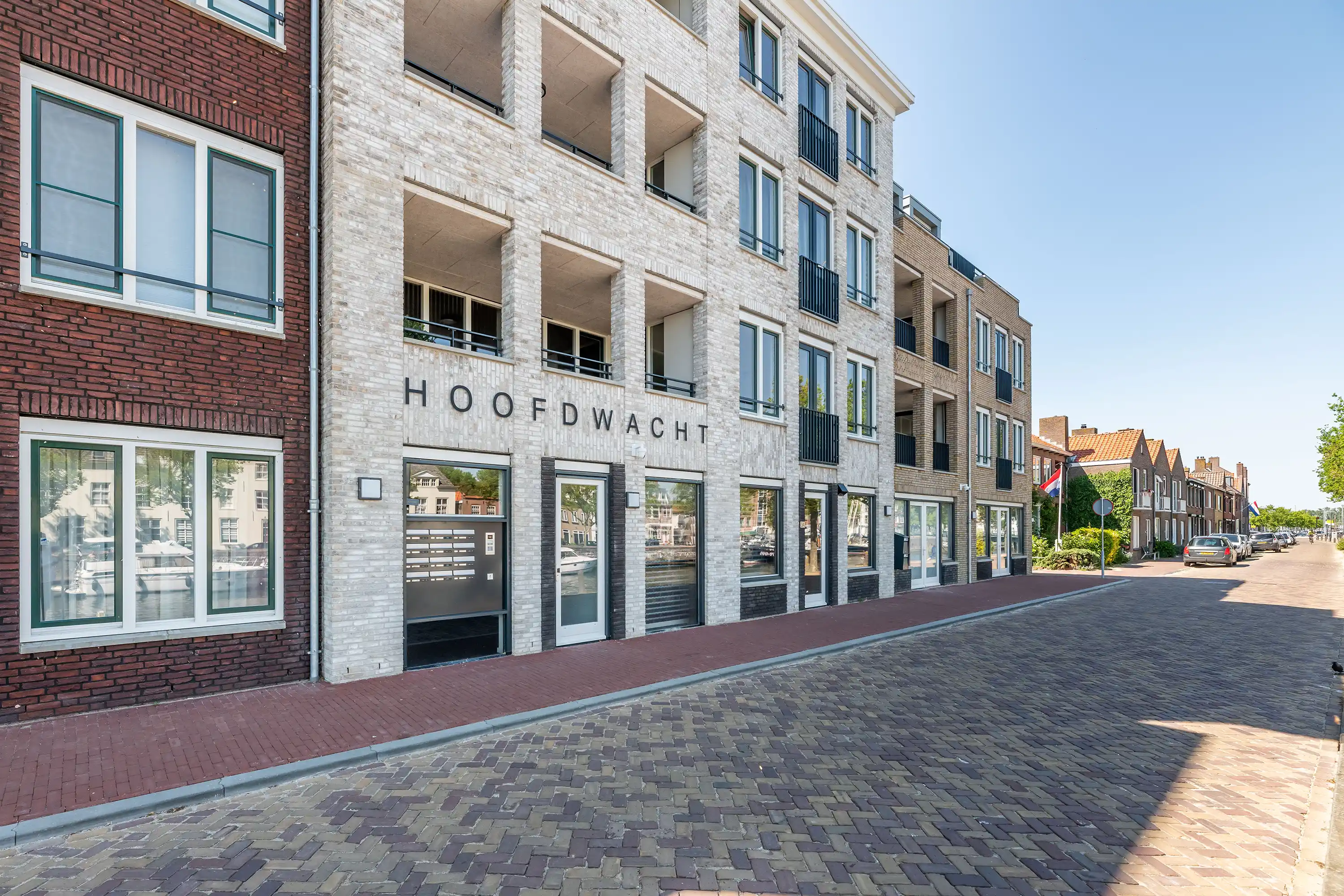 Gebr. Blokland   Hoofdwacht   Oostvoorne 8889